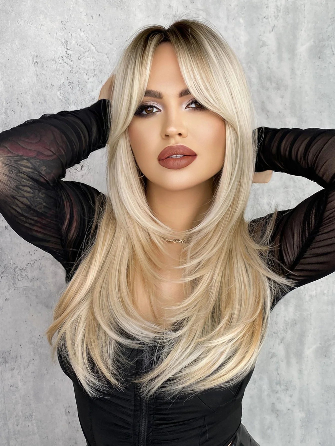 Layered Synthetic Long Ombre Blonde Wig With Dark Roots - Image 4